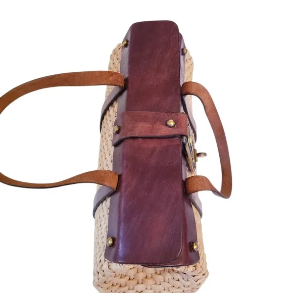Etienne Aigner Vintage Woven Straw Double Handle Purse, Leather & Brass Details - Picture 3 of 16